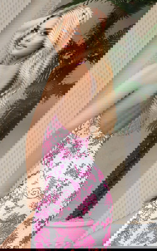 backless white and fuchsia dress 49812